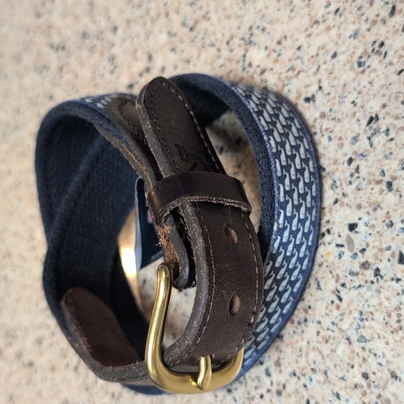VINEYARD VINES/Boy's Classic Whale Club Canvas Belt - Picture 8 of 8